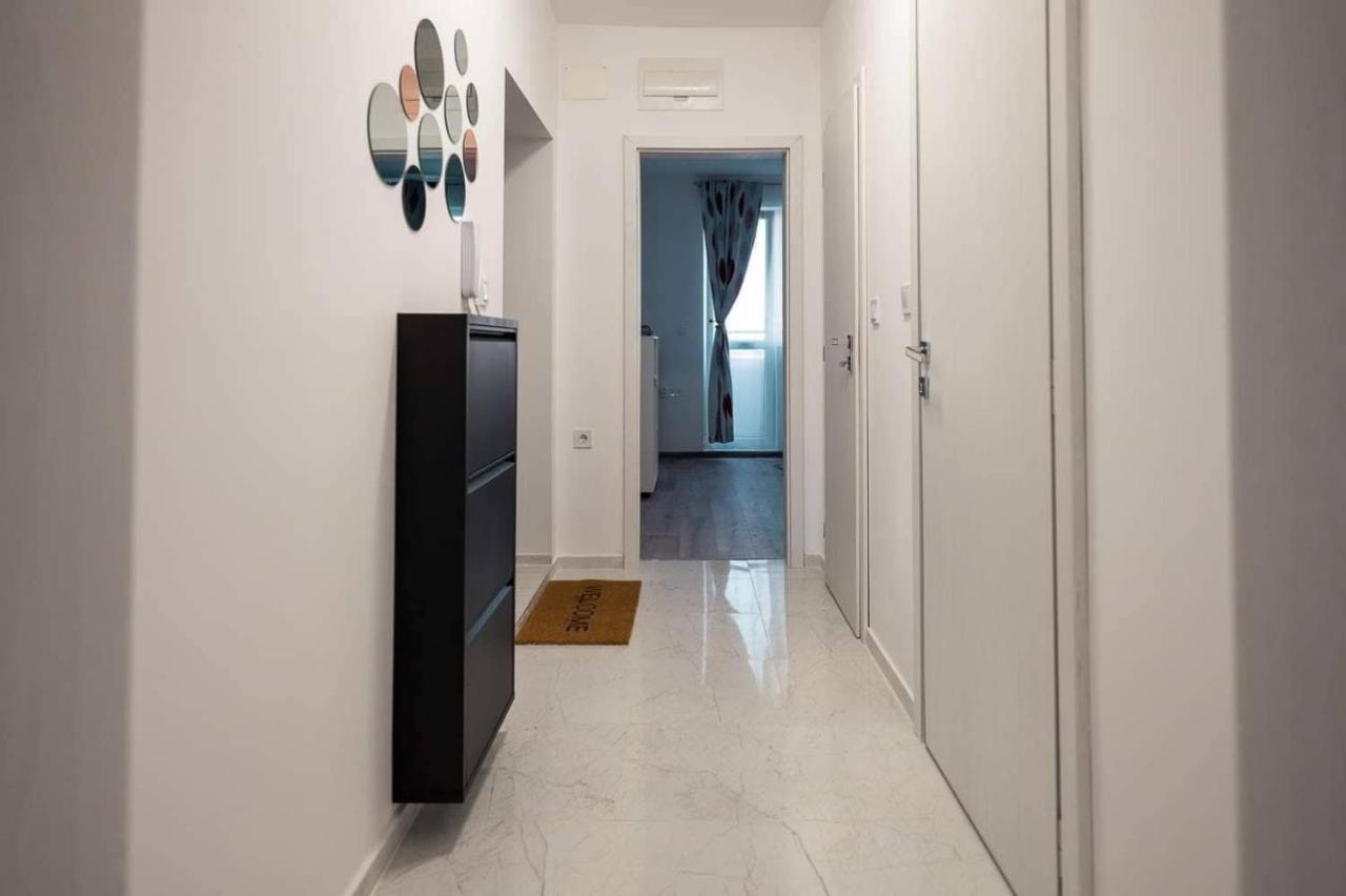 Turquoise By Rv Apartments Varna Exterior photo
